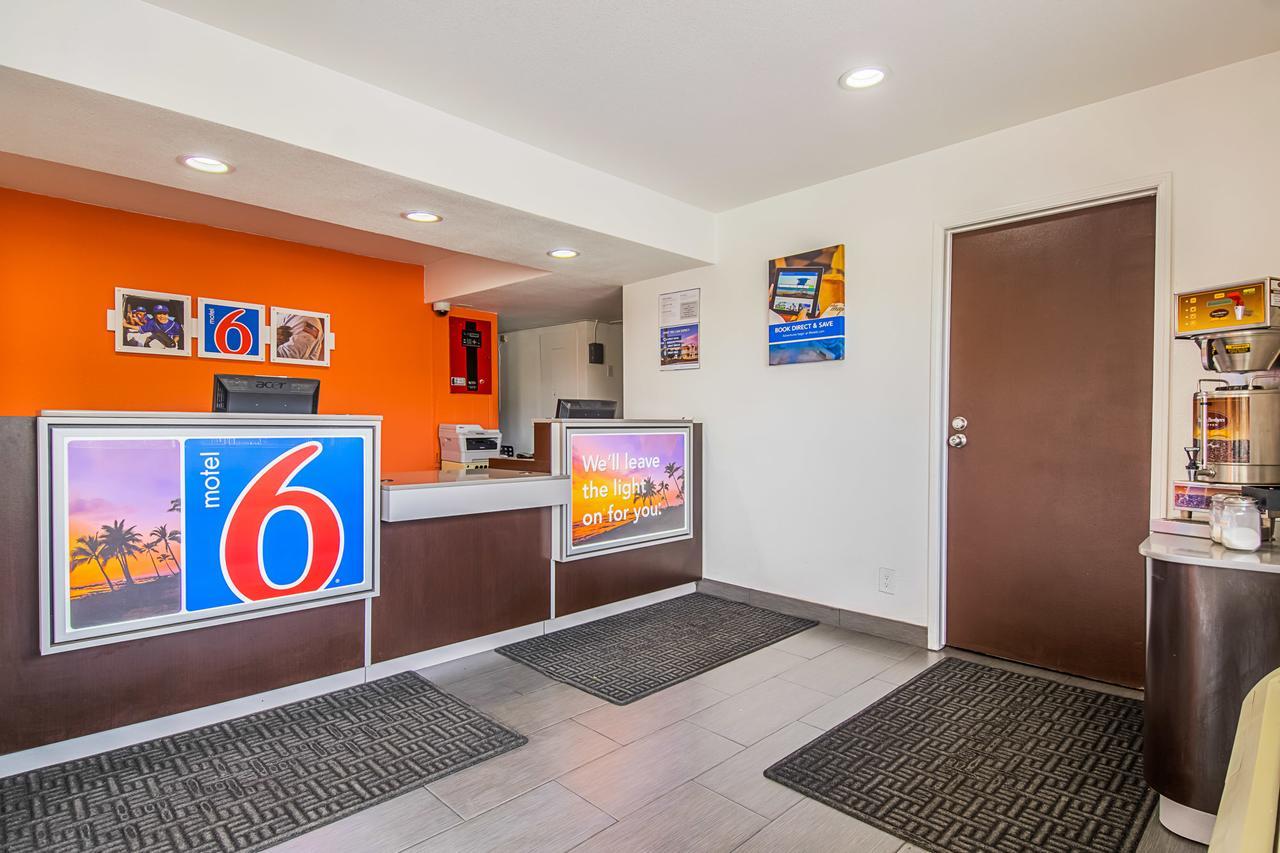 Motel 6-Bakersfield, CA - Airport Exterior foto